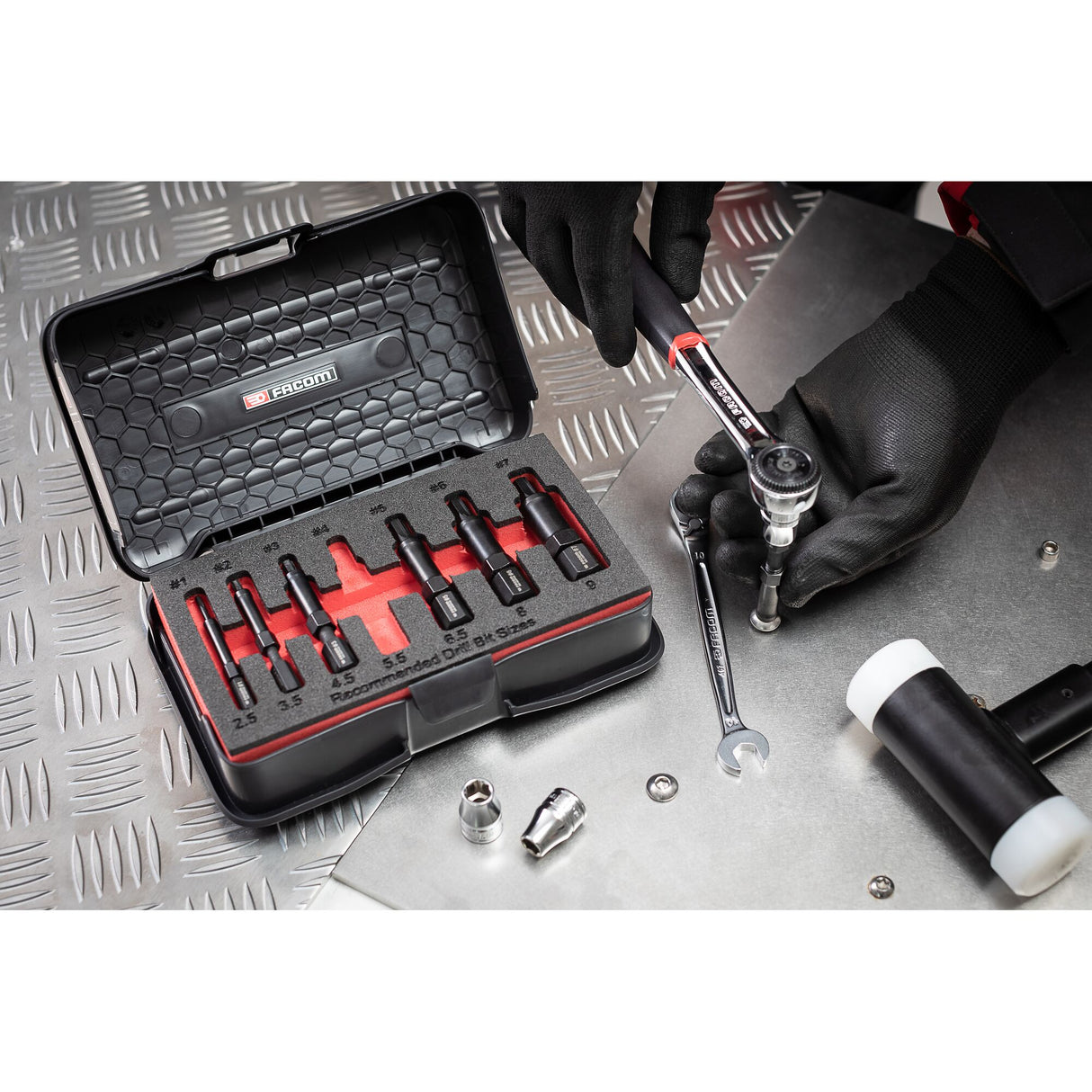 SATZ MIT 7 OGV GRIP AUSDREHERN