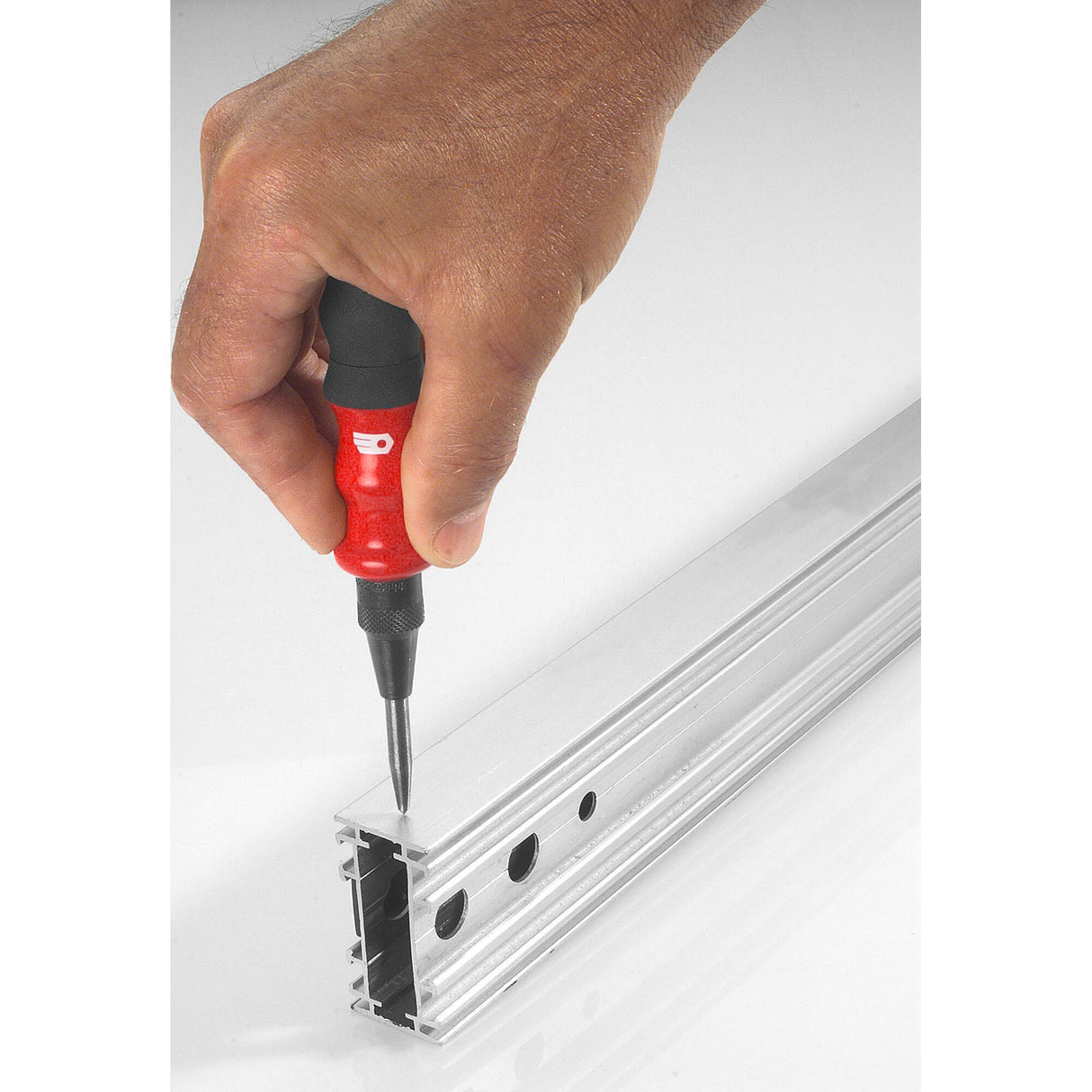 257.G - Automatischer Körner mit Handgriff